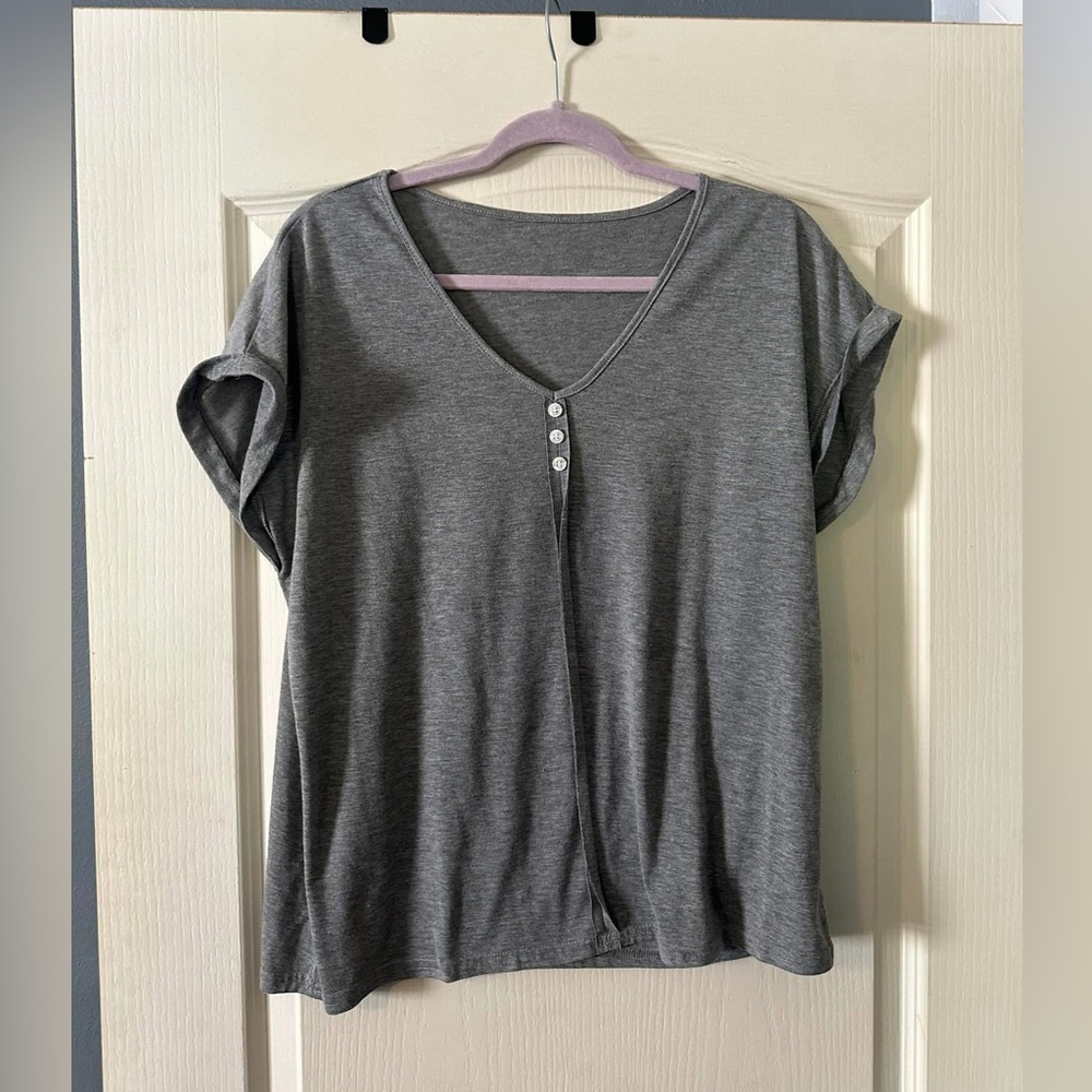 Grey women’s top